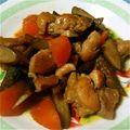 ☆美々☆'s cooksnap of when they made 鶏肉とゴボウの照り煮炒め.