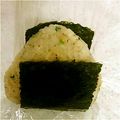こてたす's cooksnap of when they made 夜食に☆天かすおにぎり.