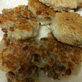 manakon's cooksnap of when they made おつまみに☆もっちもち蓮根の納豆もち.