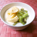 kemeta's cooksnap of when they made 食後のデザート☆アイスヨーグルトキウイ.