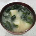 サーフブレイド's cooksnap of when they made じゃがいもとワカメのみそ汁.
