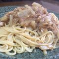 紅菊♪'s cooksnap of when they made ツナと長いものにんにくバター醤油パスタ.