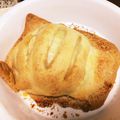 みぶ菜's cooksnap of when they made 丸ごと林檎の簡単アップルパイ.