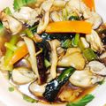 marimarily's cooksnap of when they made 牡蠣と小松菜の中華風炒め煮.