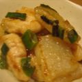 ポコandボコ's cooksnap of when they made 変わりネタ！鶏胸肉と大根の炒め物♪.