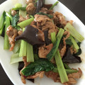 ポメちょん's cooksnap of when they made 豚肉と小松菜の中華炒め.