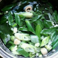 ちゃーん♪'s cooksnap of when they made 朝食に 簡単 ネギと ワカメの お吸い物.