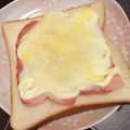 とろけい's cooksnap of when they made 美味しいチーズベーコンマヨトースト.