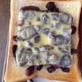 こたつねこくん's cooksnap of when they made おやつトースト✿チョコ✿レーズン✿チーズ.