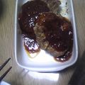 ようさんママ's cooksnap of when they made 簡単ハンバーグたね (レンジで時短).