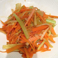 didiko's cooksnap of when they made セロリと人参の塩きんぴら.