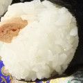 きらり流れ星's cooksnap of when they made 焼きたらことわさびのおにぎり。.