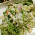 あまいこびと's cooksnap of when they made 簡単レタスとカニカマの麺つゆマヨ和え.