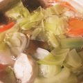 unidapyon's cooksnap of when they made はふはふ♪鶏キャベツ鍋.