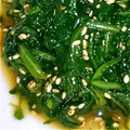 aki_4_4's cooksnap of when they made 簡単！春菊のナムル風胡麻和え.