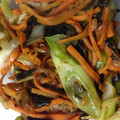 chihilow's cooksnap of when they made 白ネギとワカメのゴマ炒め.