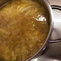 mxxxe's cooksnap of when they made たっぷり白菜のコンソメスープ.
