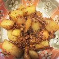 オカリナまんぼう's cooksnap of when they made 柿とじゃがいものこんがりマヨ醤油ソテー.