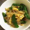 yunao822's cooksnap of when they made 塩麹でスナップえんどうともやしの卵炒め.