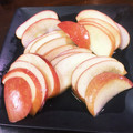 eccoroco5's cooksnap of when they made レンジで簡単。ちょこっと焼きりんご.