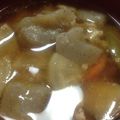 クッキングお〜ちゃん's cooksnap of when they made 野菜たっぷり我が家の豚汁.