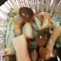 PRN_'s cooksnap of when they made チョー簡単！舞茸＆ブナシメジのおかか和え.