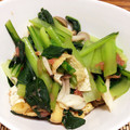 aya2000's cooksnap of when they made 小松菜としめじ油揚げの梅肉和え.