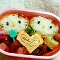 まんげつ5782L1's cooksnap of when they made キャラ弁17 ★ キティちゃんの稲荷~.
