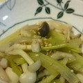 ・小川・'s cooksnap of when they made セロリと3種のキノコのきんぴら.