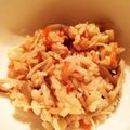 ikutaclaus's cooksnap of when they made 鮭フレークときのこの炊き込みご飯.