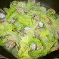 rikagaku3's cooksnap of when they made 白菜とあさりのバター蒸し.