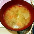 eiyoushi's cooksnap of when they made 具沢山！ 風味が 絶品♡ 食べる 味噌汁.