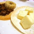 TaLa♥'s cooksnap of when they made 餃子の皮でクリームチーズハニーピザ☆.