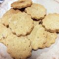 Kazumifaso's cooksnap of when they made ノンオイル★私と娘のおからクッキー.