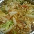 料理作造's cooksnap of when they made 白菜と豚肉と豆苗のキムチミルフィーユ鍋.