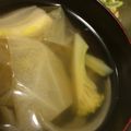 お気楽な嫁。's cooksnap of when they made 簡単！ブロッコリーの茎のコンソメスープ.