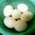 市丸あおい's cooksnap of when they made * 茹でたまごの♪つるるん♪皮剥き *.