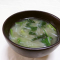 赤い電話's cooksnap of when they made 大根とほうれん草のお味噌汁！.