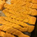 まいうぅ's cooksnap of when they made 簡単ふわふわ★トマトバジルスティックパン.