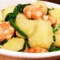 sao0728's cooksnap of when they made エビ・にら・じゃがの塩炒め♡.