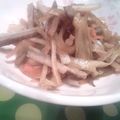ゆのほなッチ★'s cooksnap of when they made 大根の皮とブロッコリーの茎できんぴら.