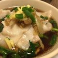 taninatsu's cooksnap of when they made 春菊とレタスと豚肉の香味葱スープ仕立て♪.