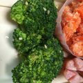 ゆかてぃ〜's cooksnap of when they made お弁当に☆ブロッコリーの胡麻和え.