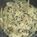 す1222's cooksnap of when they made 秋先どり☆舞茸の炊き込みご飯.