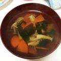 ひろよし1201's cooksnap of when they made 初心者の為の簡単すまし汁.