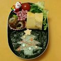 朋愛t's cooksnap of when they made クリスマスツリー♡簡単お弁当♡キャラ弁♡.
