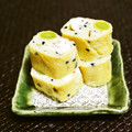 kebeibiko's cooksnap of when they made 銀杏と黒胡麻の卵焼き.