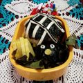 ☆むさし☆'s cooksnap of when they made *カメさんおにぎり*キャラ弁*.