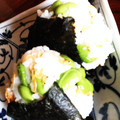 なおみも's cooksnap of when they made 枝豆と桜えびのごま風味のおにぎり.