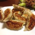 morimori♪'s cooksnap of when they made 肉汁あふれる我が家の餃子.